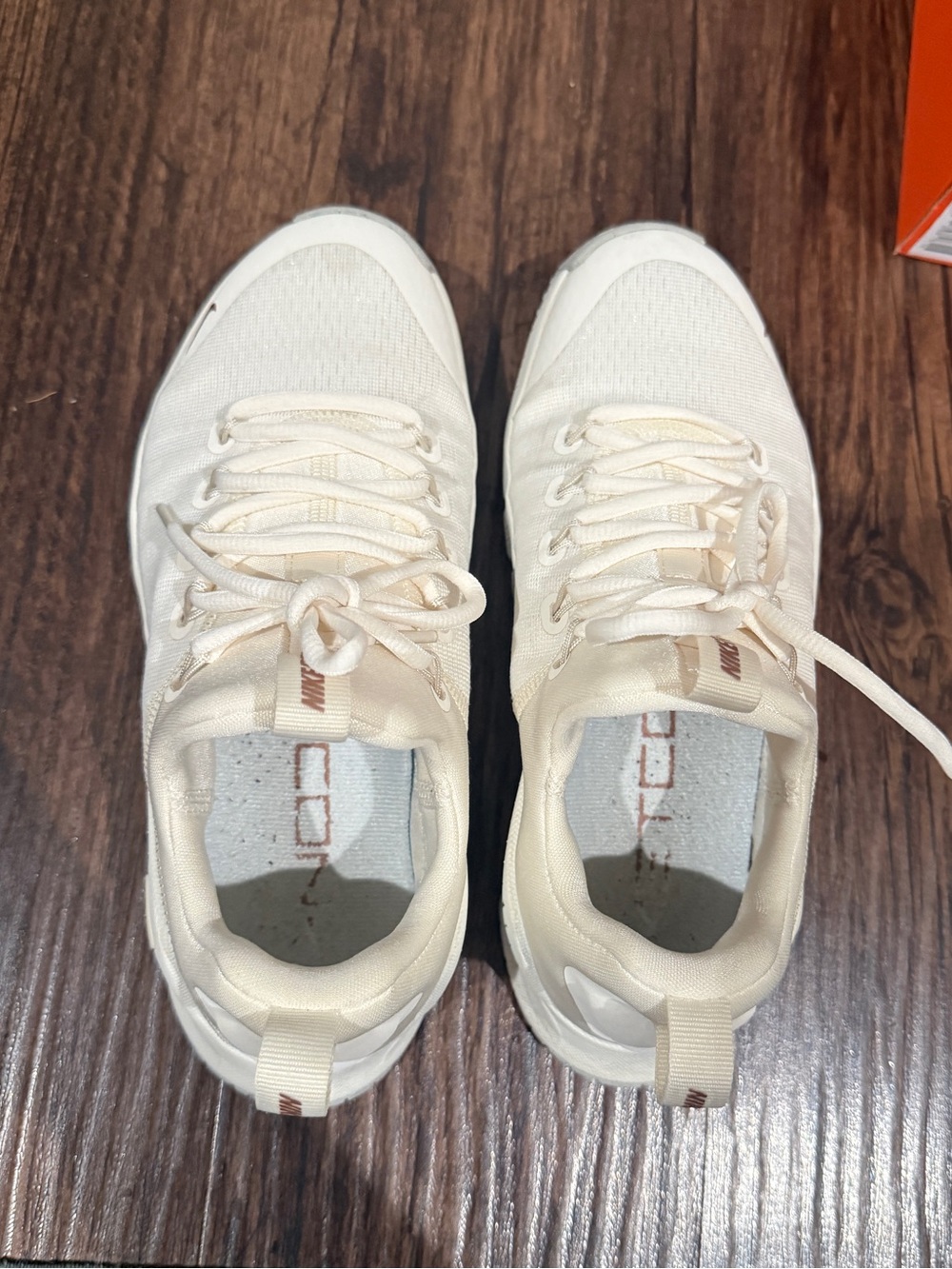 Women’s Nike Metcon 6 - Picture 5 of 7